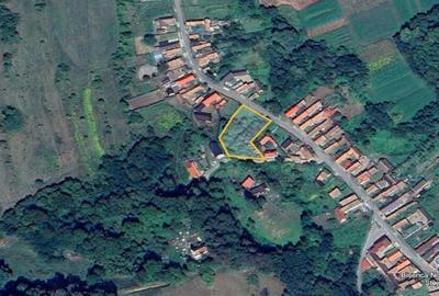 Casă cu 3 camere cu Teren 1855 Mp în Stejărenii