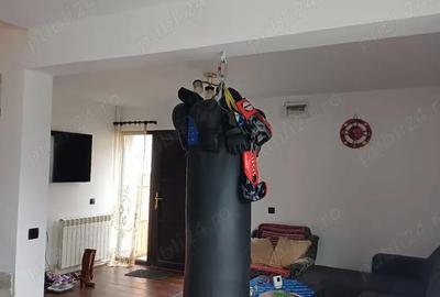 Casă cu 3 camere în Central - 4