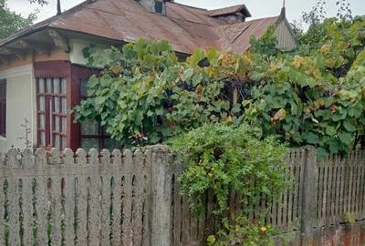 Casă cu 5 camere în Călui - 2