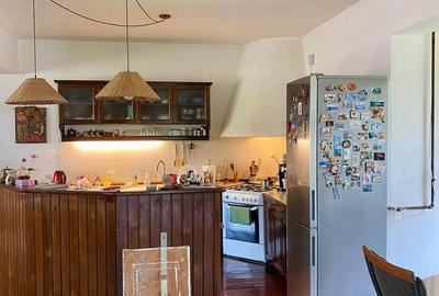 Casă cu 5 camere cu Teren 500 Mp în Central - 9