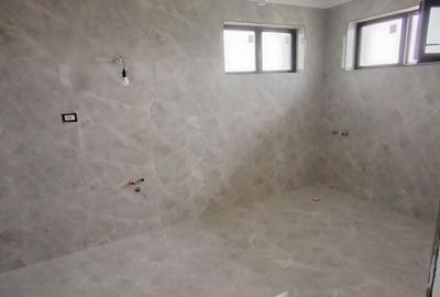 Casă cu 4 camere în Central - 9