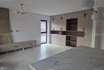 Apartament cu 3 camere decomandat în Răcădău - 5