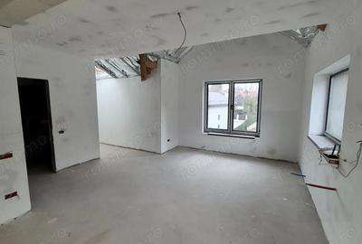 Apartament cu 2 camere decomandat în Zamora - 8