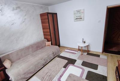 Garsonieră decomandată, mobilată în Energia - 8