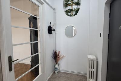 Apartament cu 3 camere semidecomandat în Rosetti - 2