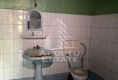 Casă cu 4 camere în Jupani - 8