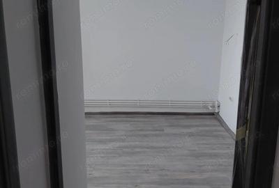 Apartament 2 camere dec | Micro 13 | Etaj 4/5 | 55 mp totali ,liber - 5