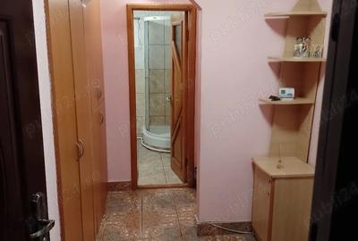 Proprietar,inchiriez apartament cu 2 camere in Brosteni - 2
