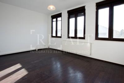 Inchiriere casa, vila 7 camere | Individuala, Renovata, Curte | Campul Pipera - 15