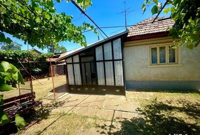 Casa batraneasca spa?ioasa + teren de vanzare, total 480mp - 5