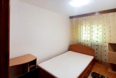 Apartament cu 3 camere decomandat în Păcurari - 3