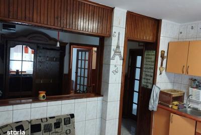 Apartament cu 3 camere în Brâncoveanu - 2