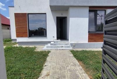 Casa individuala 4 camere, Mutare Rapida!  Comision 0 % Casa individuala 4 camere, Mutare Rapida!  Comision 0 % - 18