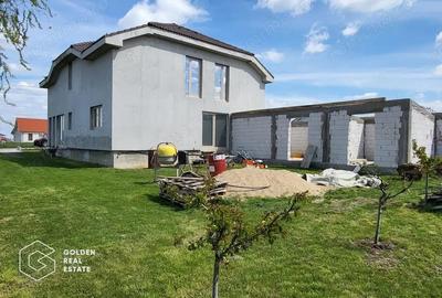 Casă cu 5 camere cu Teren 500 Mp în Frumușeni - 12