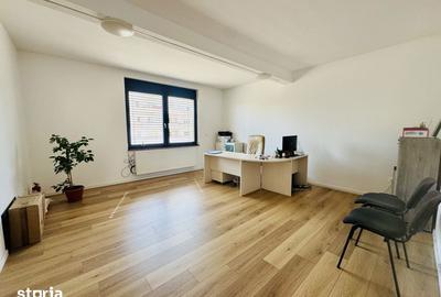 Spațiu comercial, de 35 mp, în Sub Arini - 2