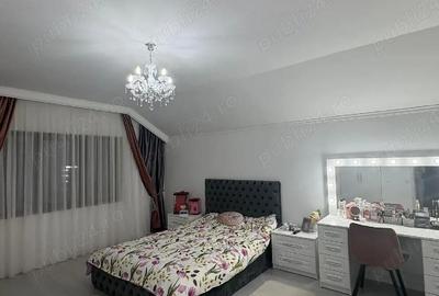 Casă cu 5 camere cu Teren 400 Mp în Haieu - 2