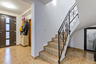 Casă individuală cu 5 camere cu Canalizare în Berceni - 4