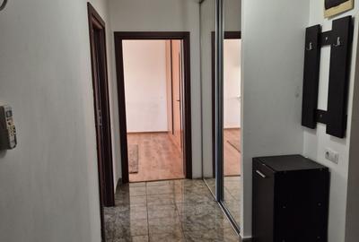 Apartament cu 2 camere decomandat în Calea București - 3