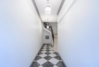 Apartament cu 4 camere decomandat în Ultracentral - 2