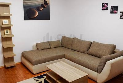 Garsonieră decomandată, mobilată în P-ța Unirii - 1