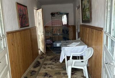 Casă cu 3 camere cu Teren 2609 Mp în Bârgăuani - 10