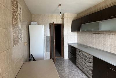 Apartament cu 3 camere decomandat în Central - 3