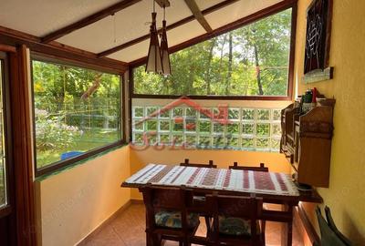 Casă cu Teren 1746 Mp în Cornu - 2