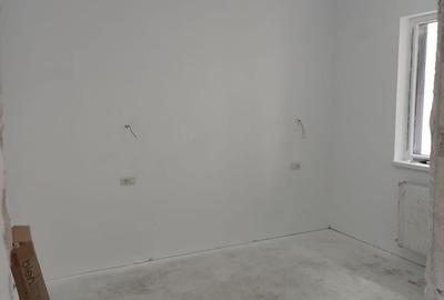 Casă cu 4 camere cu Canalizare în Central - 18