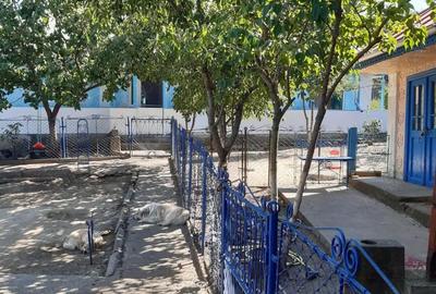 Casă cu 5 camere în Horga