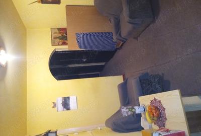 Apartament cu 3 camere decomandat în Aurel Vlaicu - 3