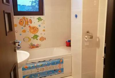 Apartament cu 3 camere decomandat în Central - 4