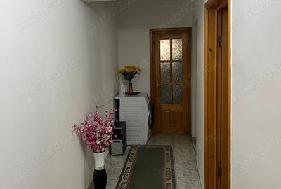 Apartament 2 camere decomandat, Strada Republicii Adjud - 9