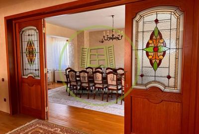 Casă individuală cu 12 camere cu Piscina în Bariera Vâlcii - 8