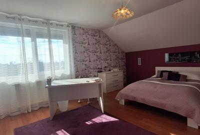 Casă cu 5 camere cu Teren 3100 Mp în Sud - 2