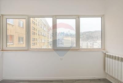 Apartament cu 2 camere decomandat în Județean - 4