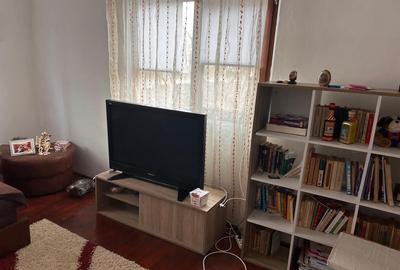 Casă cu 4 camere în Voinești - 5