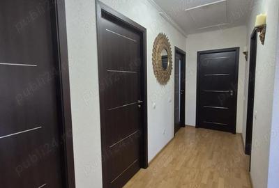 Casă cu Teren 550 Mp în Central - 3