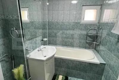 Apartament de vanzare, cu 2 camere, 59 mp, zona Strand - 4