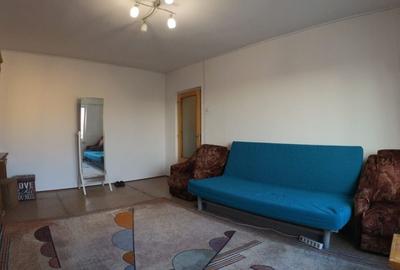 Titan - Costin Georgian Garsoniera - 1