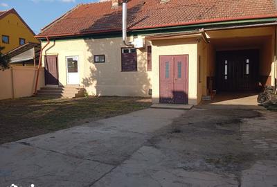 Casă cu 6 camere cu Teren 1630 Mp în Gai - 5