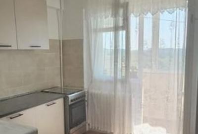 2 camere renovate, prima inchiriere, vedere la Parcul IOR - Titan - 4