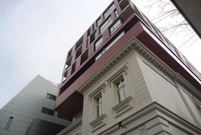 Apartament cu 3 camere în P-ța Victoriei - 1