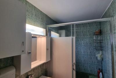 Casă cu 4 camere în Central - 1