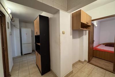 4 cam, etaj 2, 60 mp, bloc caramida, zona centrala Caracal - 18