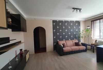 Apartament cu 3 camere decomandat, mobilat în Dristor - 5