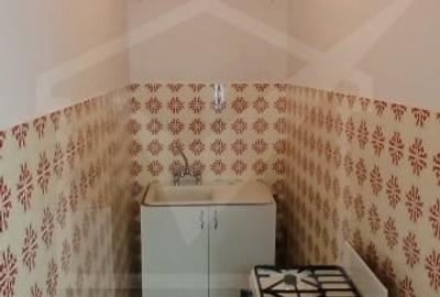 Casă individuală cu 3 camere cu Canalizare în Semicentral - 7