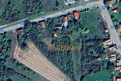 Teren de 2364 mp, în Căuașd - 3