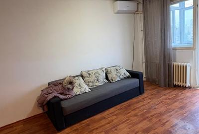 Apartament cu 2 camere decomandat în Drumul Taberei