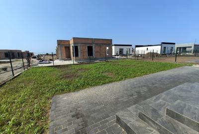Casa Individuala  -  3 camere  -  350 mp teren  -  90 mp utili - 4