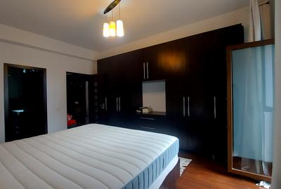 Apartament cu 3 camere decomandat, mobilat în 1 Mai - 24